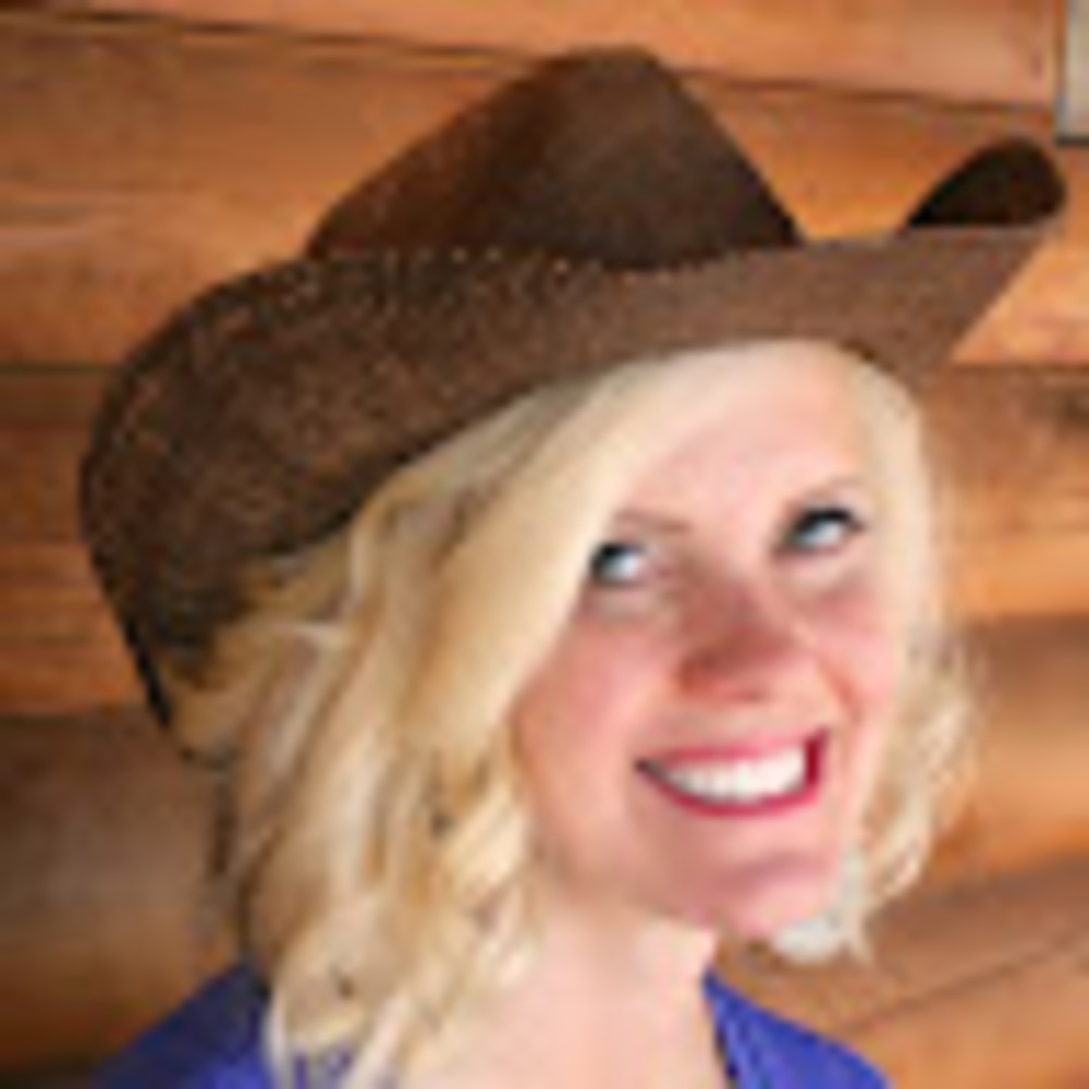 Meet your Posher, Janelle